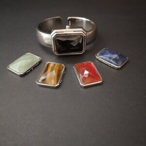 Kessaris Quartaz Watch with Interchangeable Multicolor Face Covers